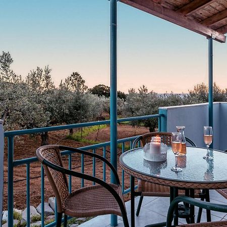 Secret Summer Havens - Perfectly Secluded Getaways Vasilítsion Buitenkant foto