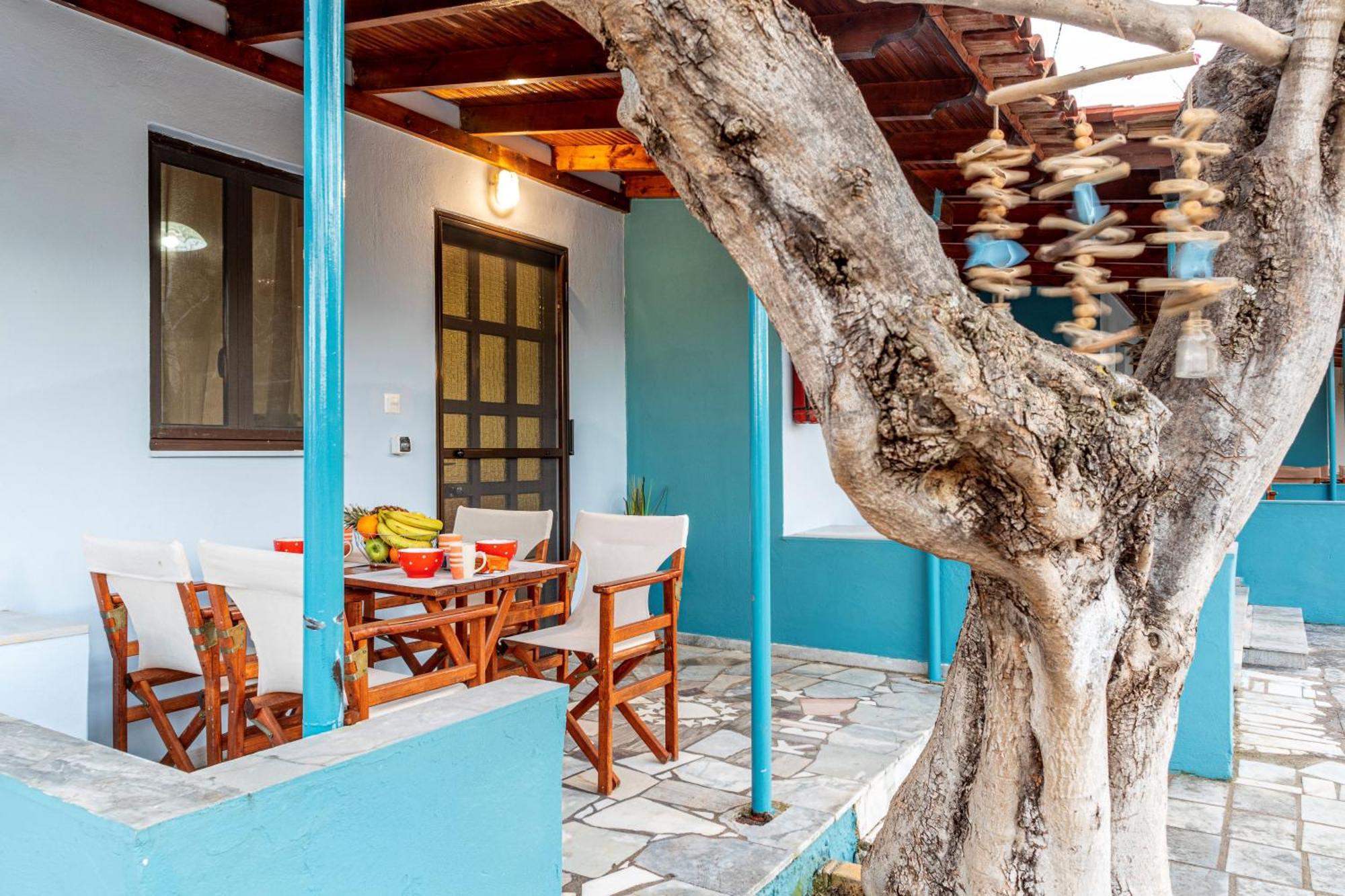Secret Summer Havens - Perfectly Secluded Getaways Vasilítsion Buitenkant foto