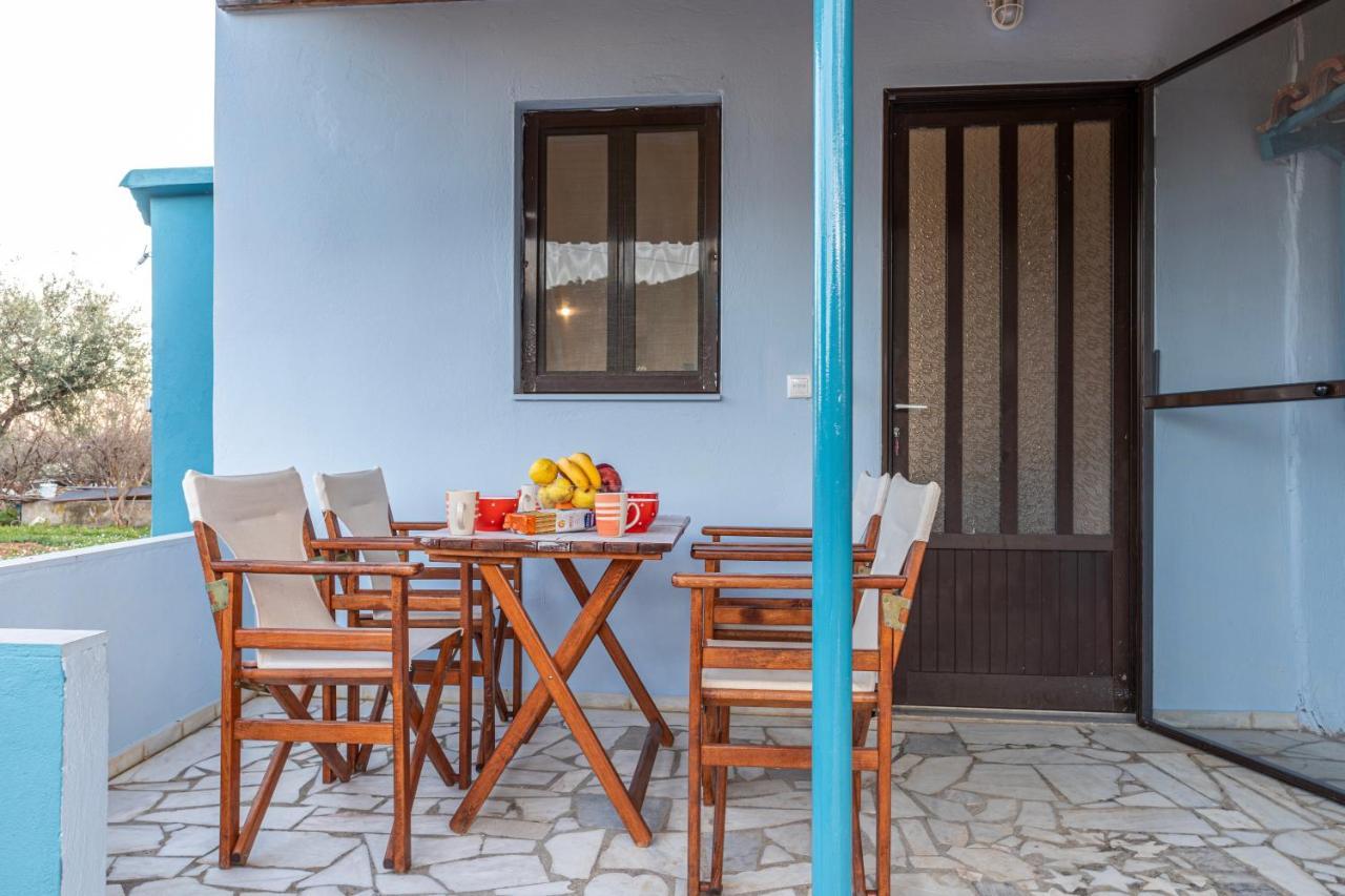 Secret Summer Havens - Perfectly Secluded Getaways Vasilítsion Buitenkant foto