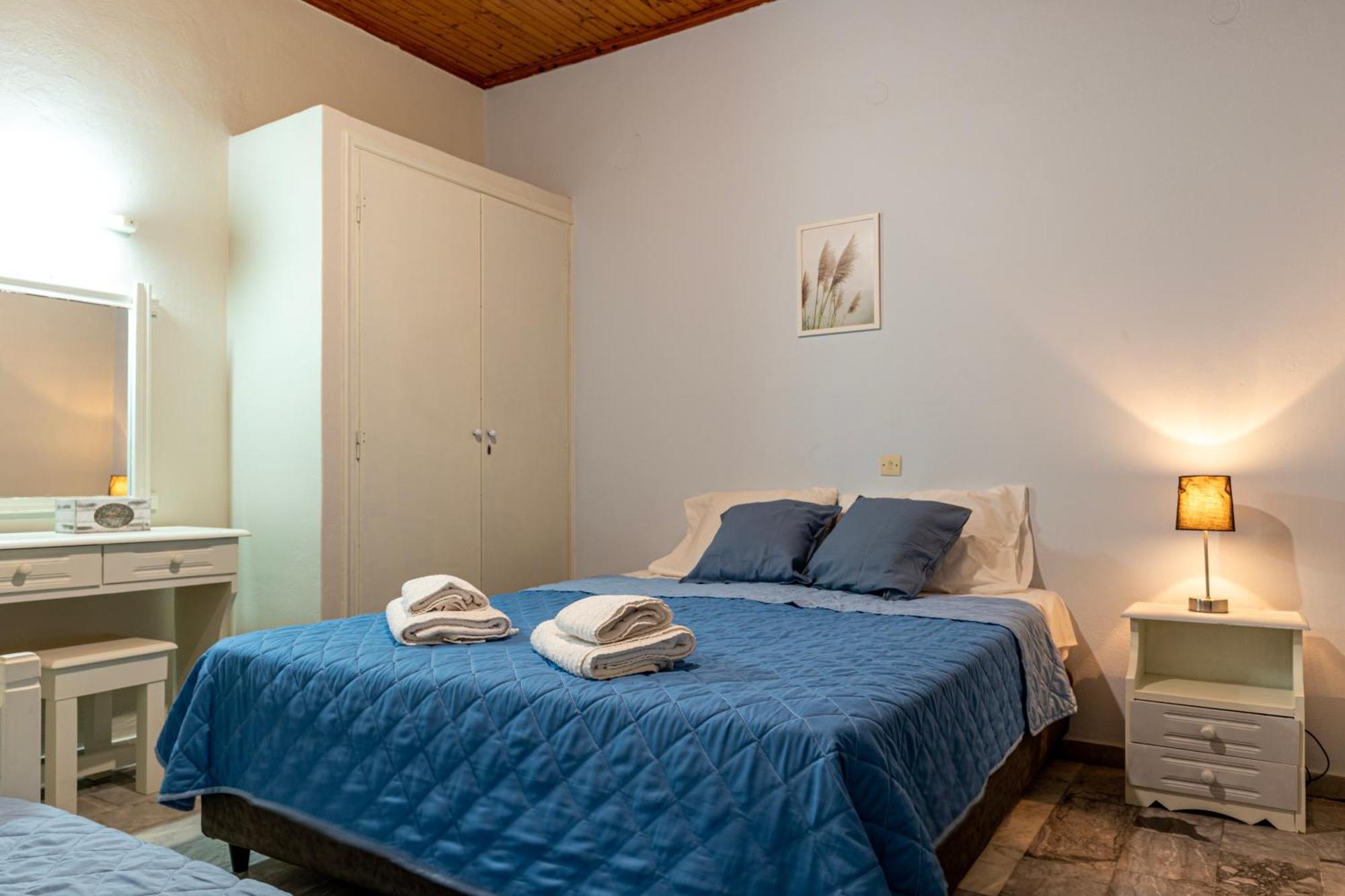 Secret Summer Havens - Perfectly Secluded Getaways Vasilítsion Buitenkant foto